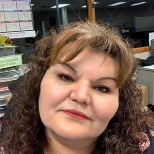 Meet your Posher, Myrna